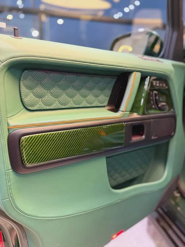 2025 Mercedes-Benz G-Class Brabus G 800 Widestar - GCC/Other Specs