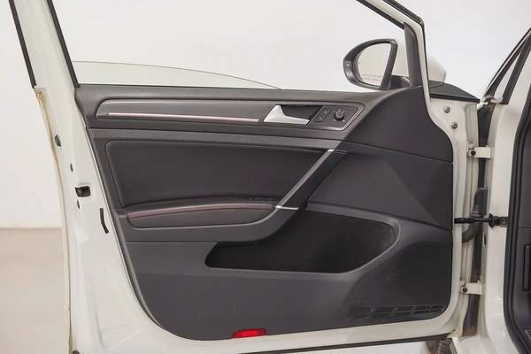 AED 767 PM | VW GOLF GTI 2020 | WELL MAINTAINED | 1 YEAR WARRANTY | GCC