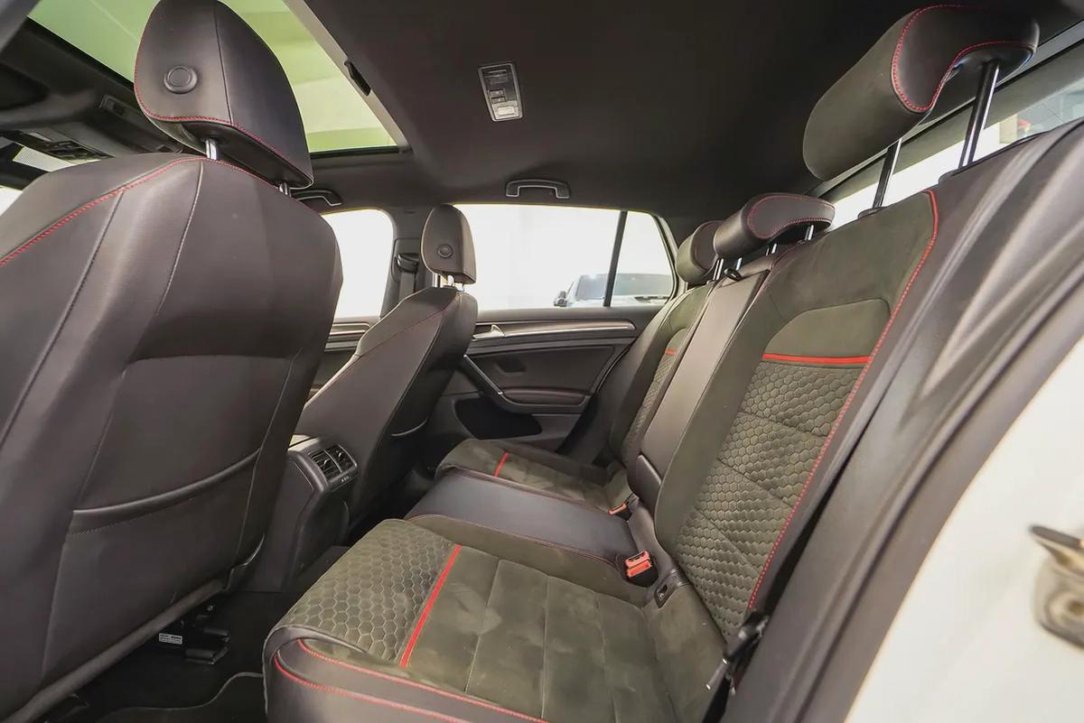 AED 767 PM | VW GOLF GTI 2020 | WELL MAINTAINED | 1 YEAR WARRANTY | GCC-19-19