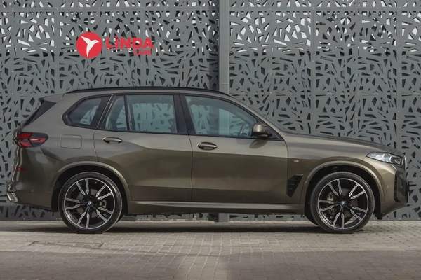 BMW X5 40 2024
