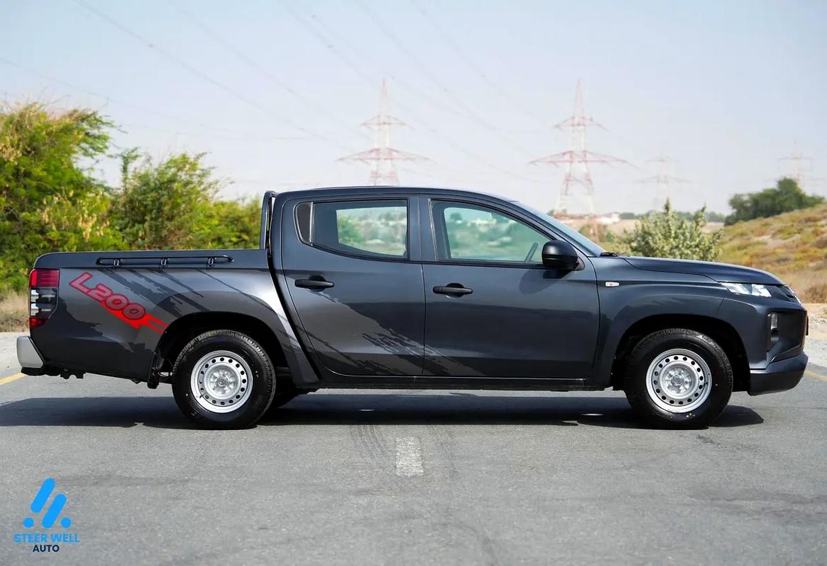 Mitsubishi L200 Double Cab-14-14