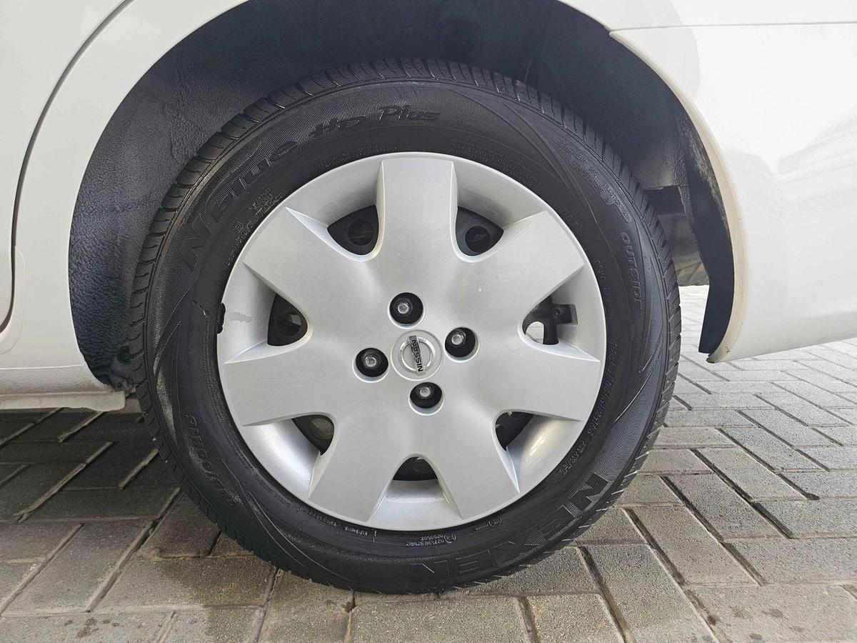 Nissan Sunny SV/ GCC/ 1.5L V4/ AUTO GEAR/ SUMMER OFFER/ 318 MONTHLY-7-7