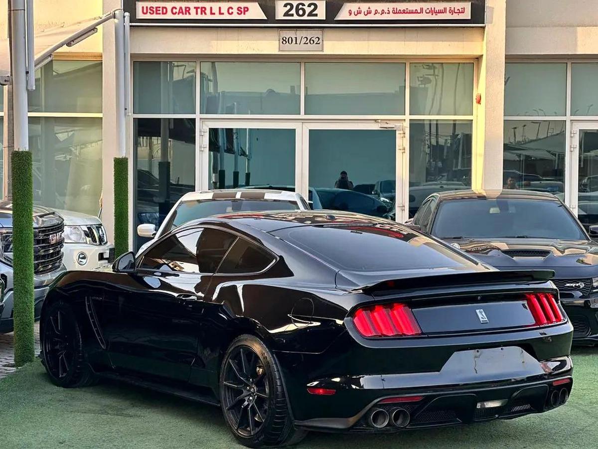 FORD MUSTANG GT350 SHELBY GCC 2018 Full service history (Al tayer) Full option manual gear Recaro-3-3