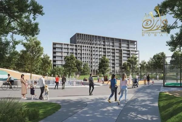 Family-Friendly Residences with Smart Home Technology & Leisure Access