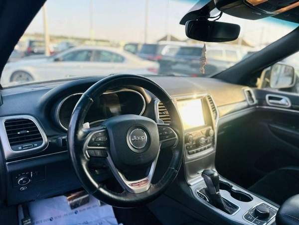 Jeep Grand Cherokee Limited 5.7L (350 HP)