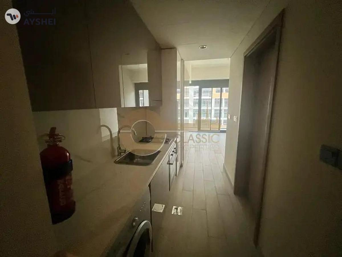 Beautiful Studio | Pool View | Hall Kitchen-1-landscape