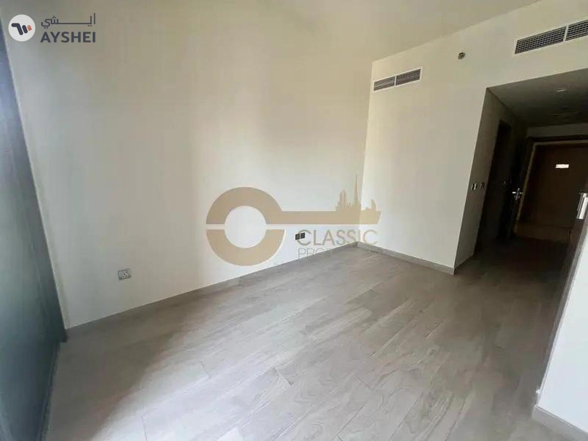 Beautiful Studio | Pool View | Hall Kitchen-6-6