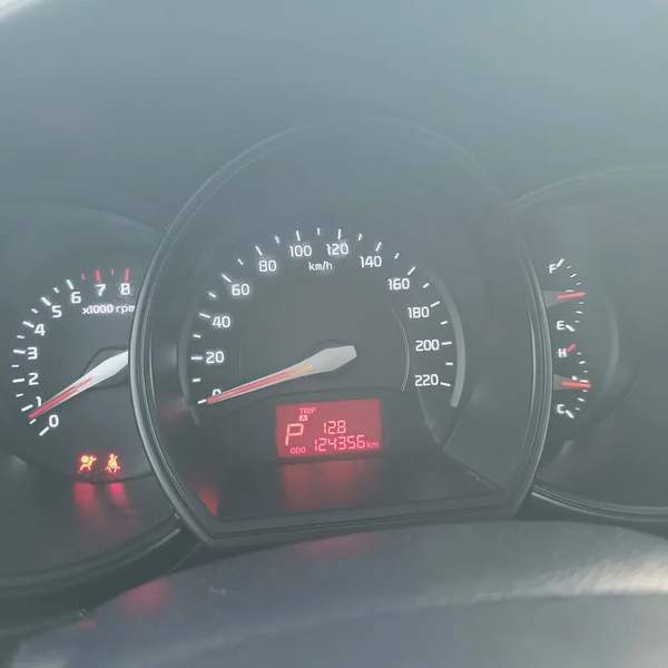 Kia Rio Sport 2014 - GCC Specs