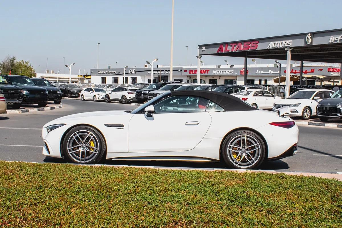 2023 Mercedes-Benz SL43 AMG – | Only 2,000 KM | Brand New Condition-3-3