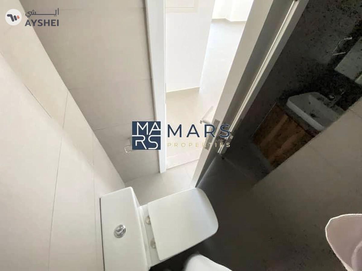 New Design | open View | First Tenant-3-3