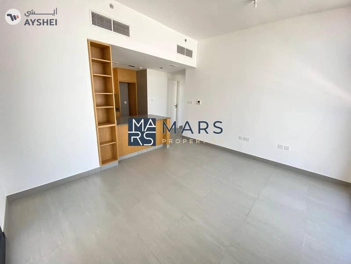 New Design | open View | First Tenant-4-4