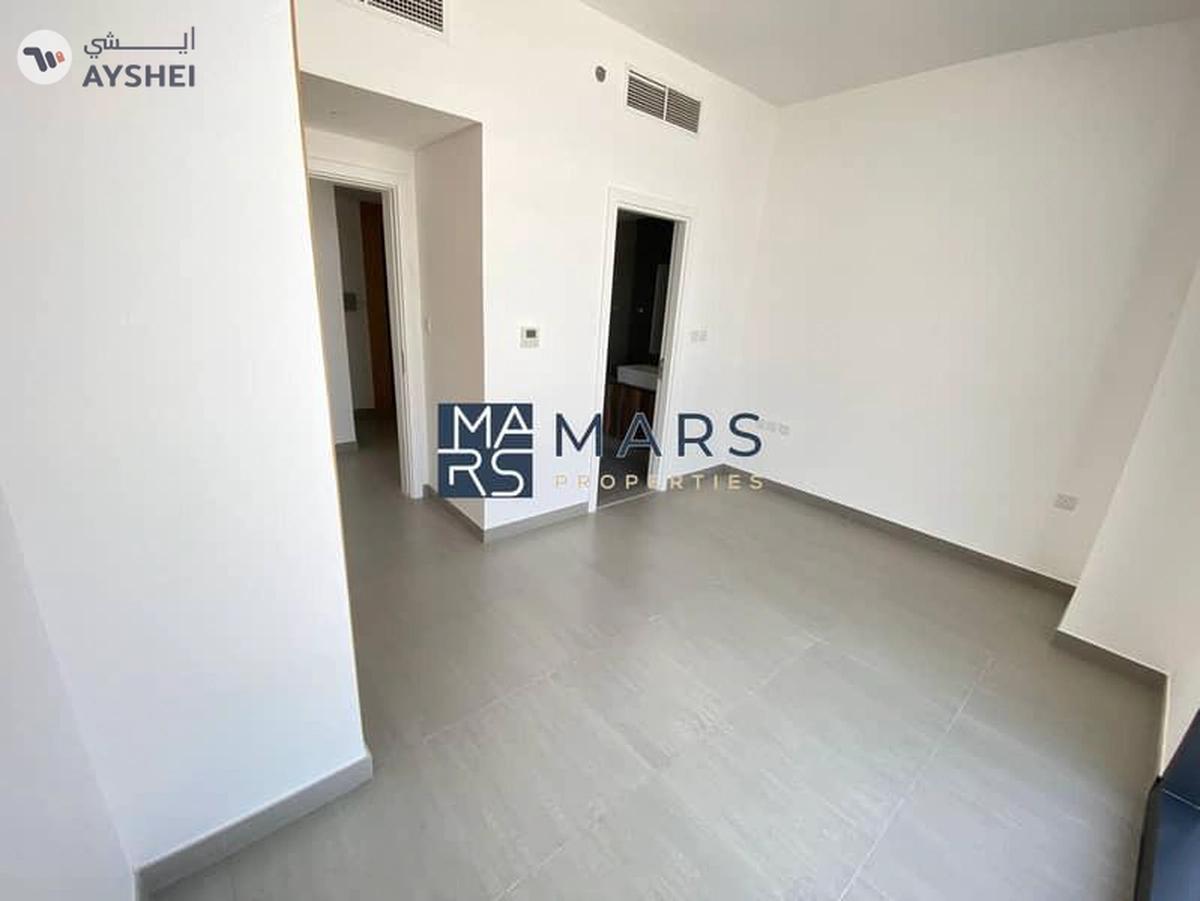 New Design | open View | First Tenant-6-6