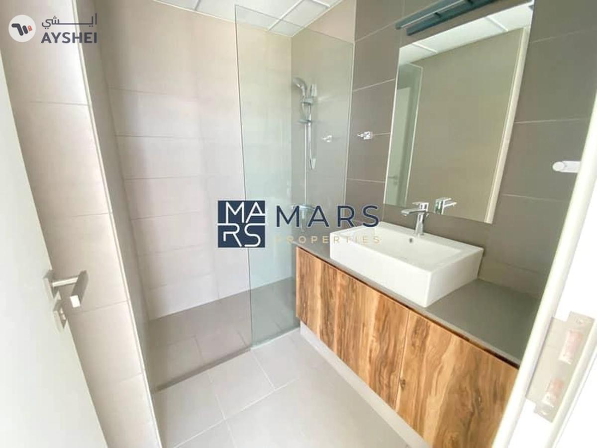 New Design | open View | First Tenant-8-8