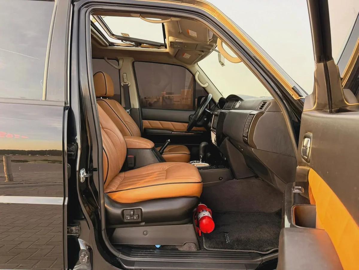 Nissan Patrol Super Safari, 2021 GCC specs, in excellent condition.-7-7