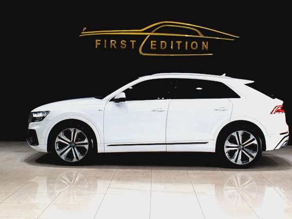 2019 ll Audi Q8 ll S-Line ll Gcc ll Full Option ll Full Service History