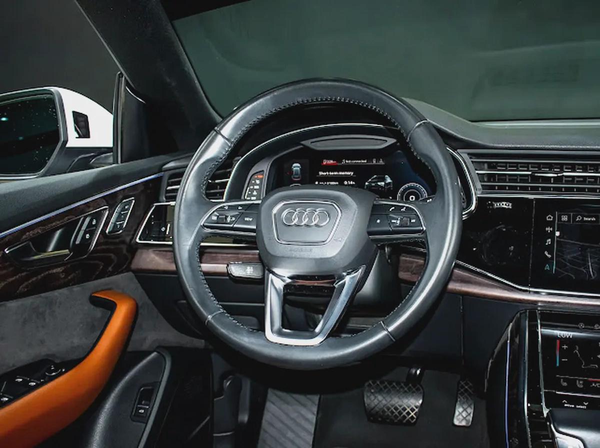 2019 ll Audi Q8 ll S-Line ll Gcc ll Full Option ll Full Service History-13-13