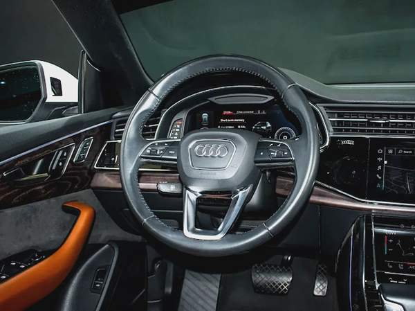 2019 ll Audi Q8 ll S-Line ll Gcc ll Full Option ll Full Service History