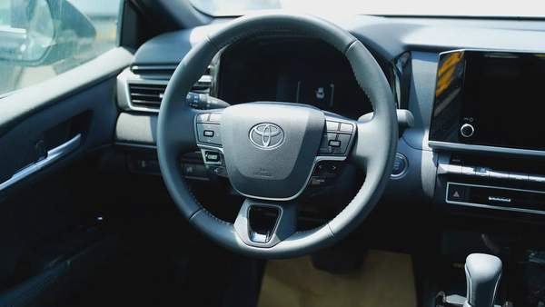 2026 Toyota Camry LE - GCC Specs - Like New!