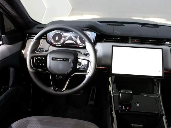 2025 - Range Rover Sport SV - V8 with warranty