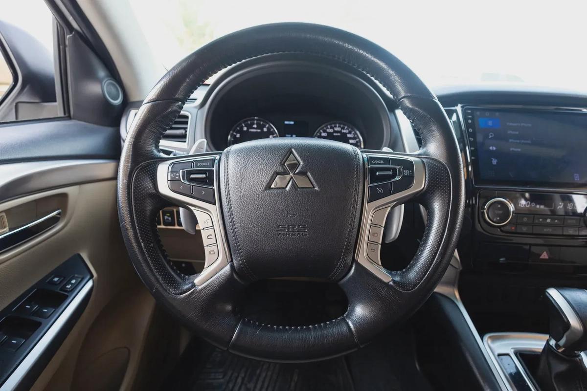 Mitsubishi Montero Sport 2019-6-6
