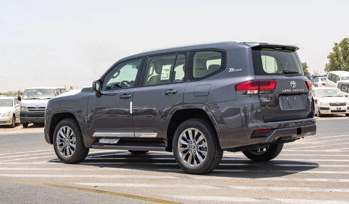 Toyota Land Cruiser Toyota Land Cruiser GXR 3.5P AT MY2024 – Grey-5-5