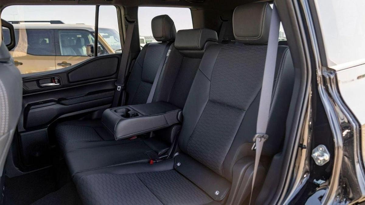 Toyota Prado Prado Adventure 2.4L Petrol AT MY2024-11-11