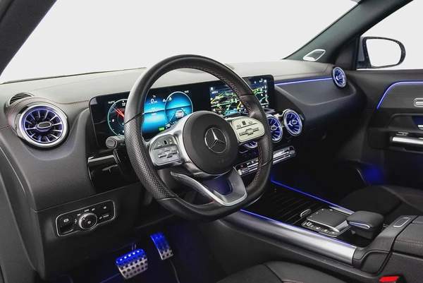 2,265 AED / 60 Months / 0% DP | 2022 Mercedes-Benz EQA350 Premium Plus / Agency Warranty