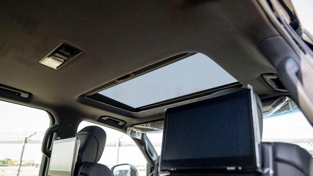 Toyota Land Cruiser LC300 VX 3.5P AT MY2025 – BLACK-12-12