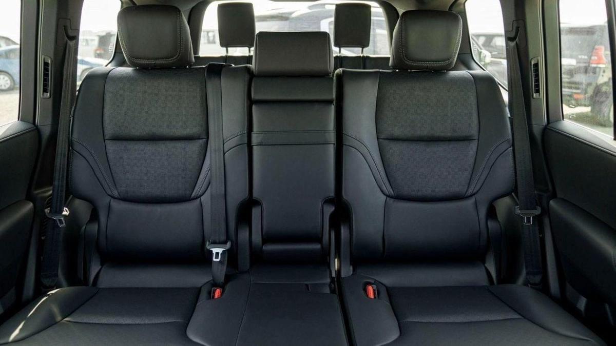 Toyota Land Cruiser LC300 VX 3.5P AT MY2025 – BLACK-17-17