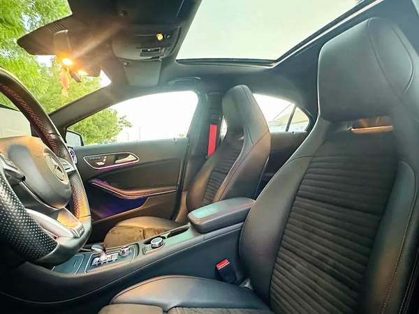 Mercedes Benz A45 AMG FULL OPTIONS FREE ACCIDENT