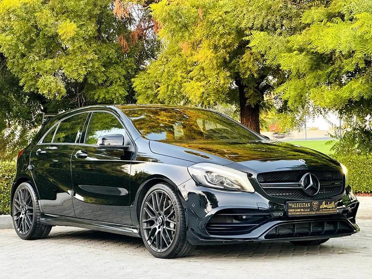 Mercedes Benz A45 AMG FULL OPTIONS FREE ACCIDENT-1-1
