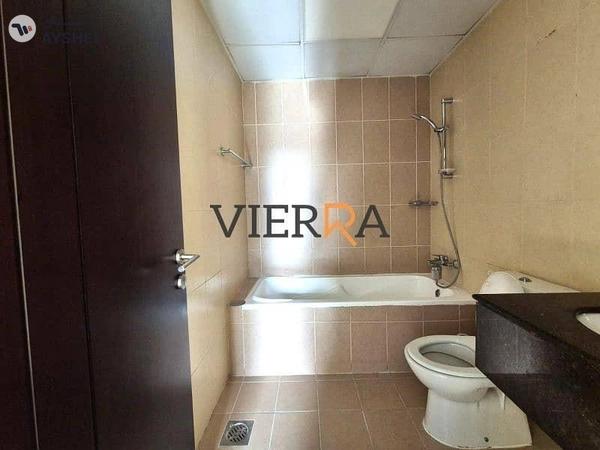 Mazaya 8, Queue Point, Liwan, Dubai