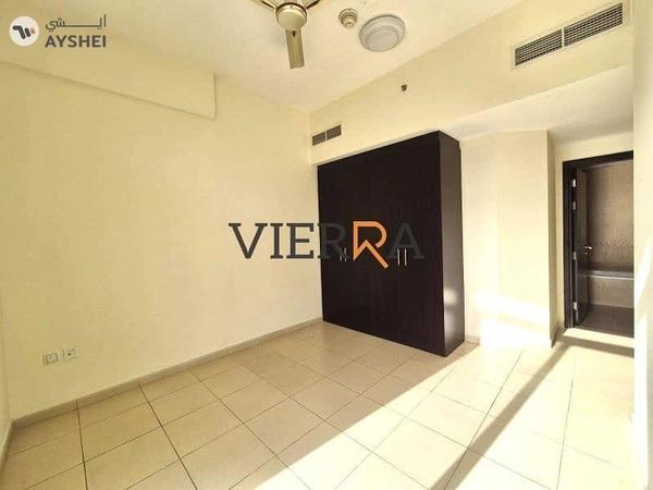 Mazaya 8, Queue Point, Liwan, Dubai