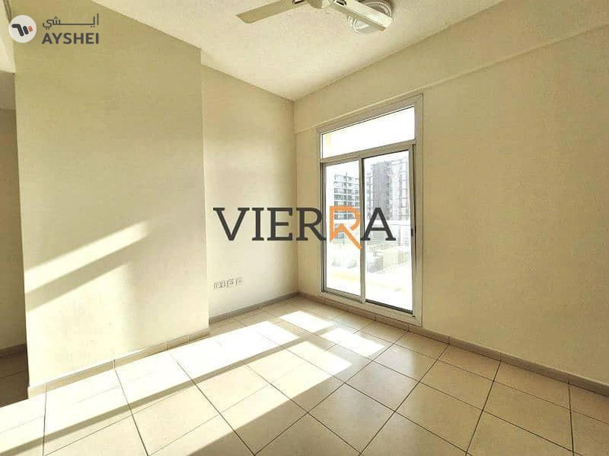 Mazaya 8, Queue Point, Liwan, Dubai-6-6