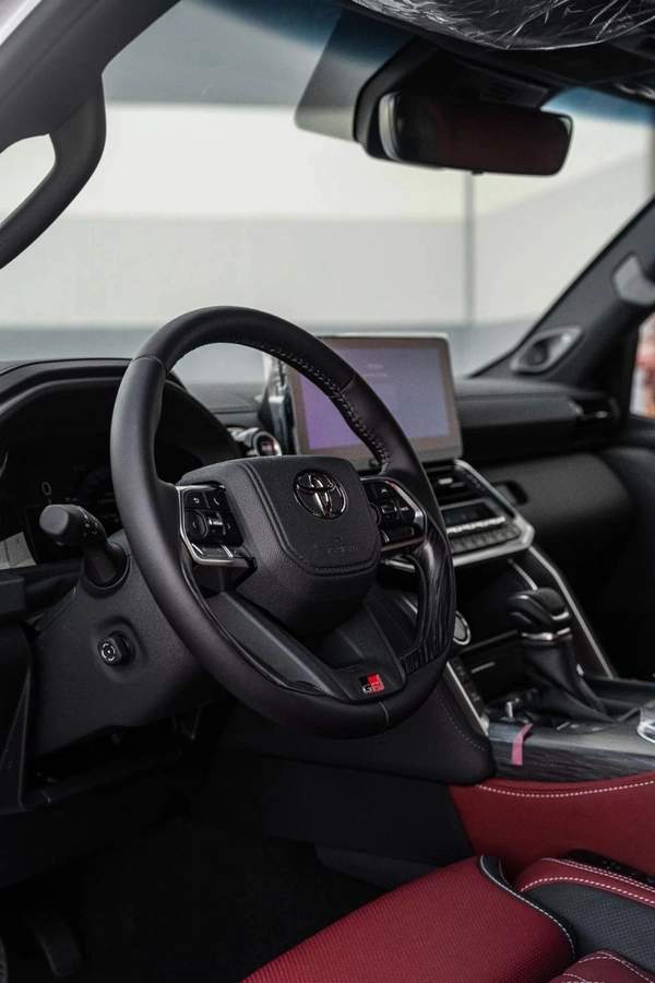 New Toyota Land Cruiser 2026
