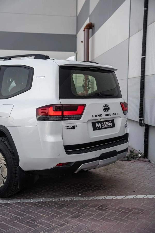 New Toyota Land Cruiser 2026