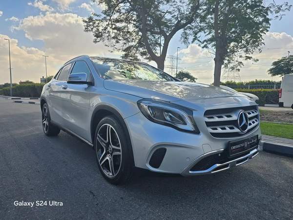 2020 Mercedes-Benz GLA 250 4Matic - American Very clean car