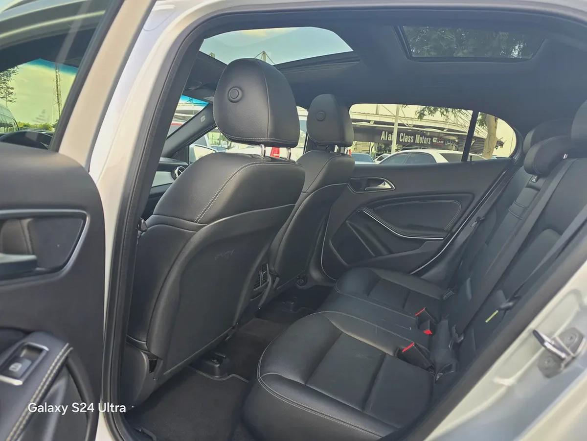 2020 Mercedes-Benz GLA 250 4Matic - American Very clean car-11-11