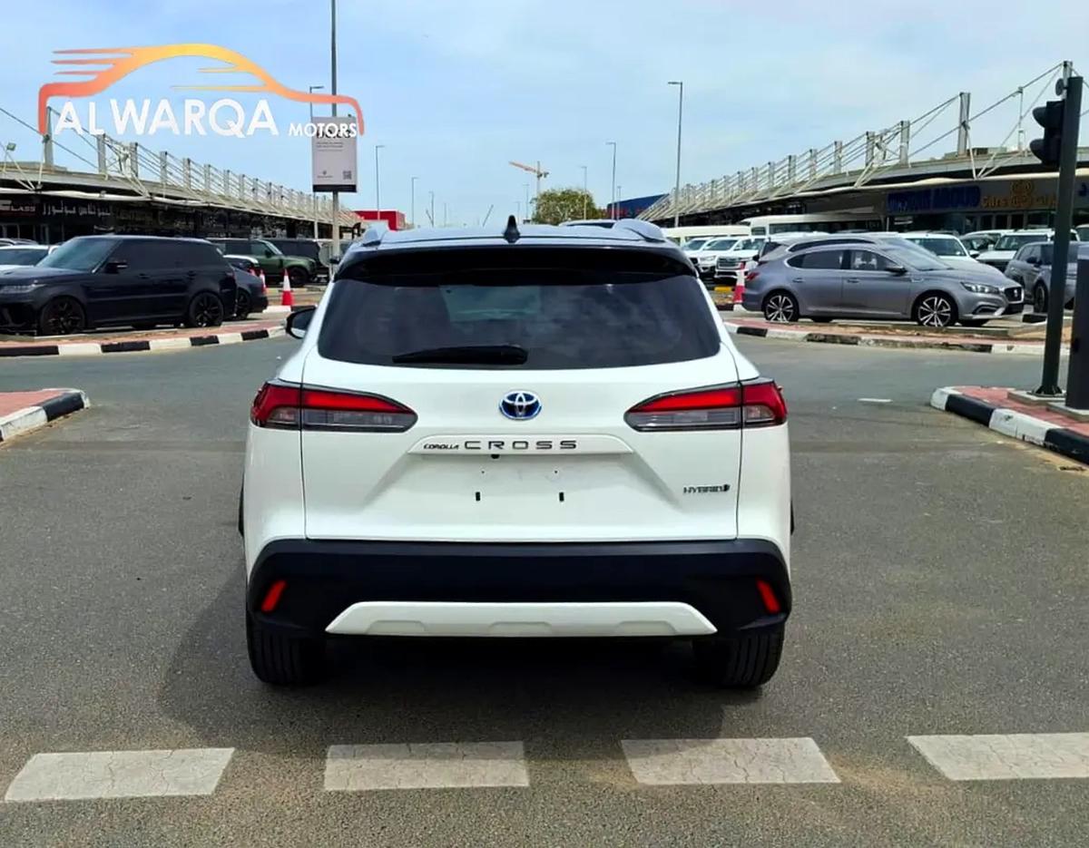 Toyota Corolla Cross Hybrid-15-15