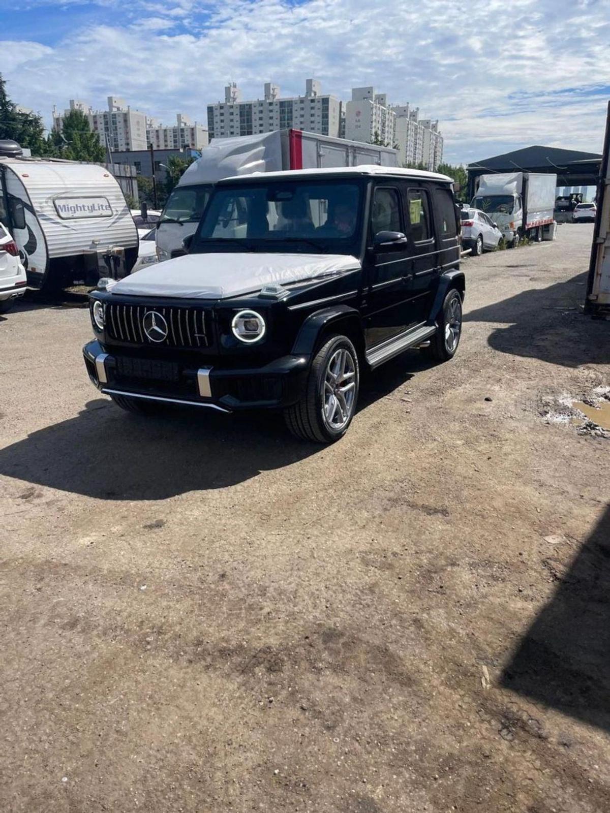 Mercedes-Benz G 63 AMG 4MATIC SUV-0-0