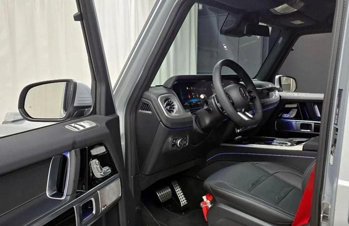 Mercedes-Benz G 63 AMG 4MATIC SUV-6-6