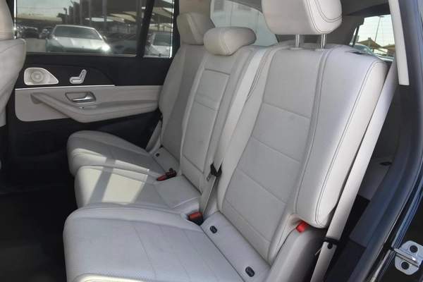 MERCEDES BENZ GLS450 4MATIC 2024 | BLACK