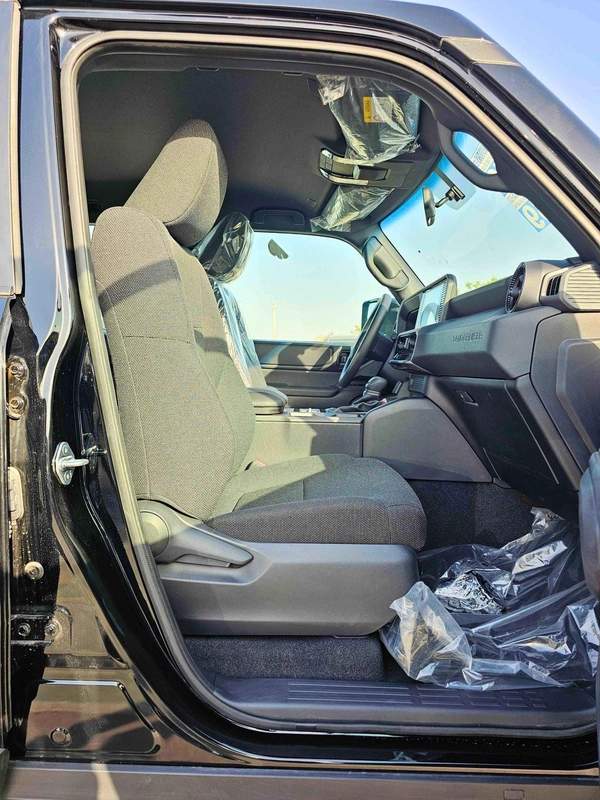 Toyota Prado URBAN-E EURO 4 | 2.8L V4 DIESEL | DVD + CAMERA | AUTO A/C | 4WD (CODE # URBAN-E)