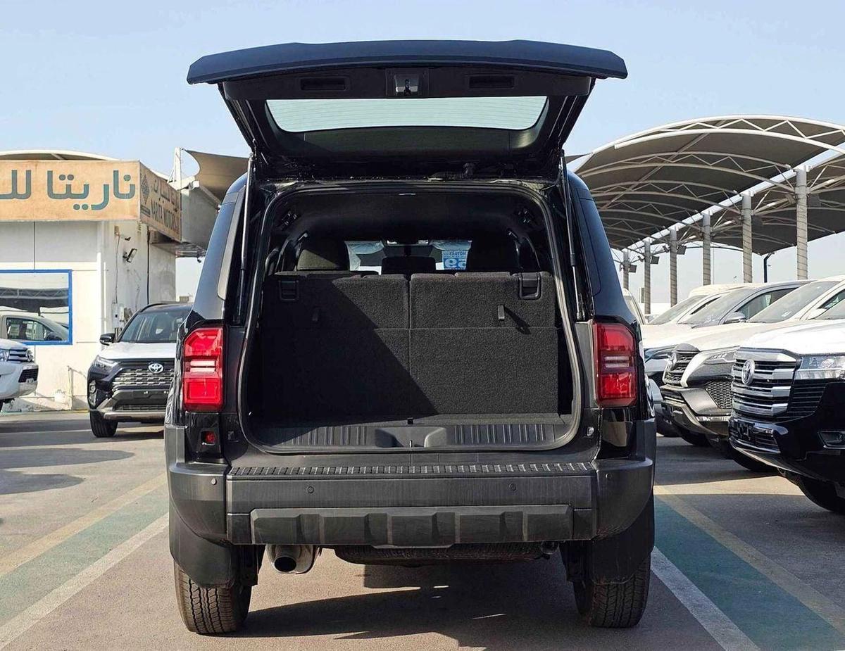 Toyota Prado URBAN-E EURO 4 | 2.8L V4 DIESEL | DVD + CAMERA | AUTO A/C | 4WD (CODE # URBAN-E)-14-14