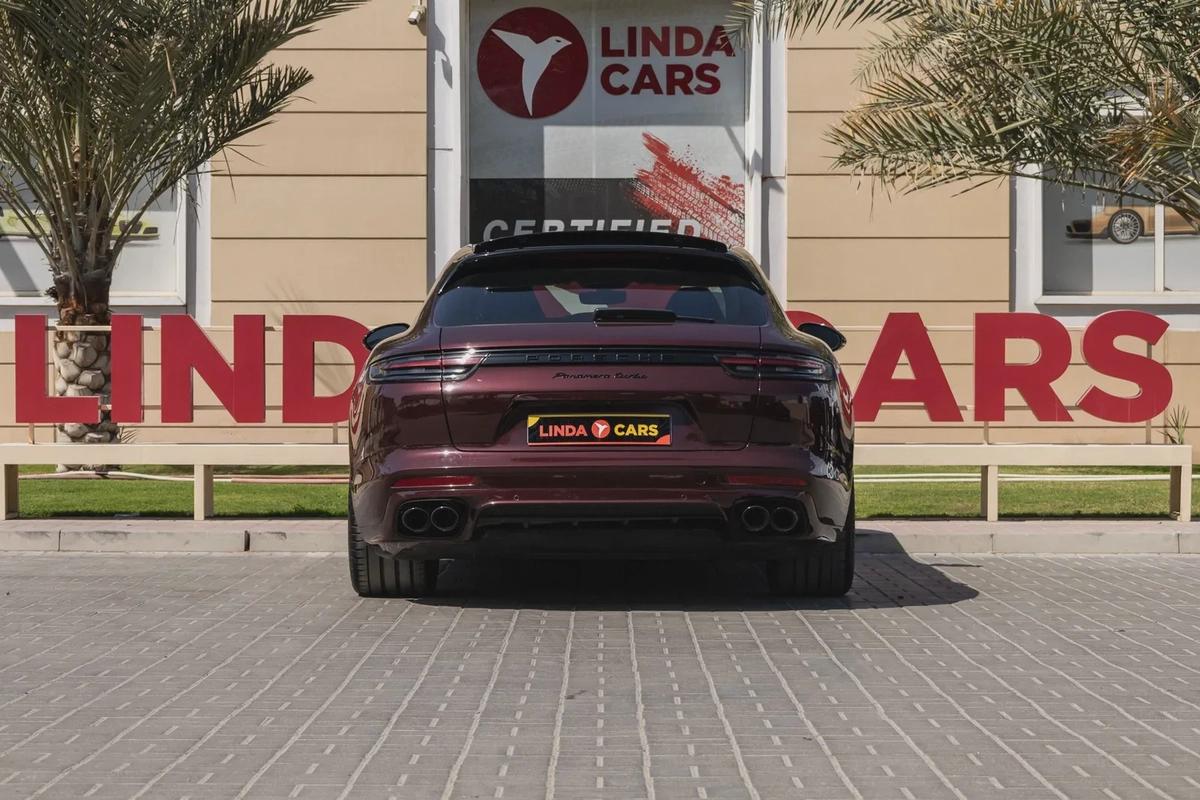 Porsche Panamera Turbo Sport Turismo-8-8
