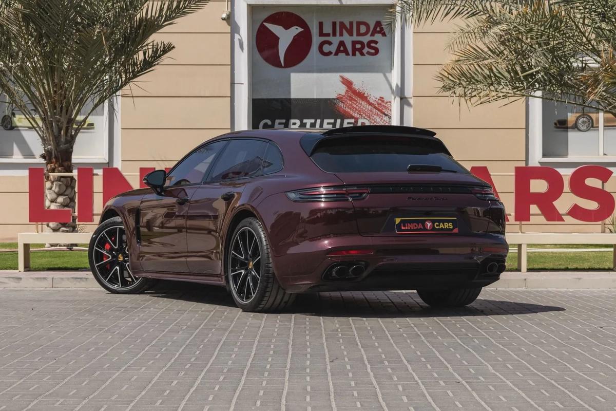 Porsche Panamera Turbo Sport Turismo-14-14