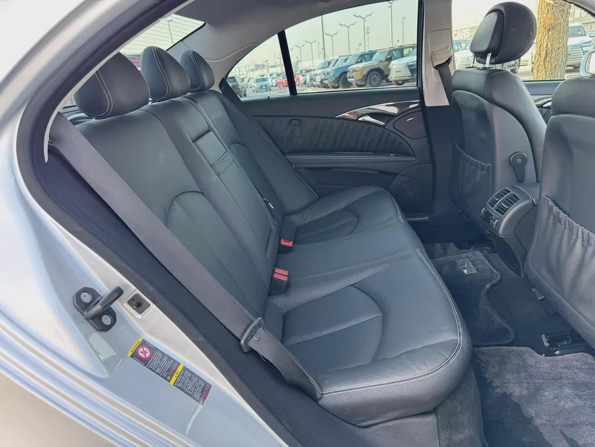 Mercedes Benz E550 2009 76,000km - Original Paint - Japan Import - Clean Title-14-14