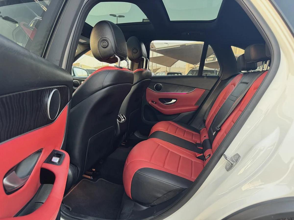 Mercedes–GLC300 AMG/4matic–Excellent condition-8-8