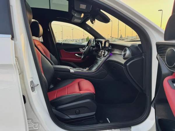 Mercedes–GLC300 AMG/4matic–Excellent condition