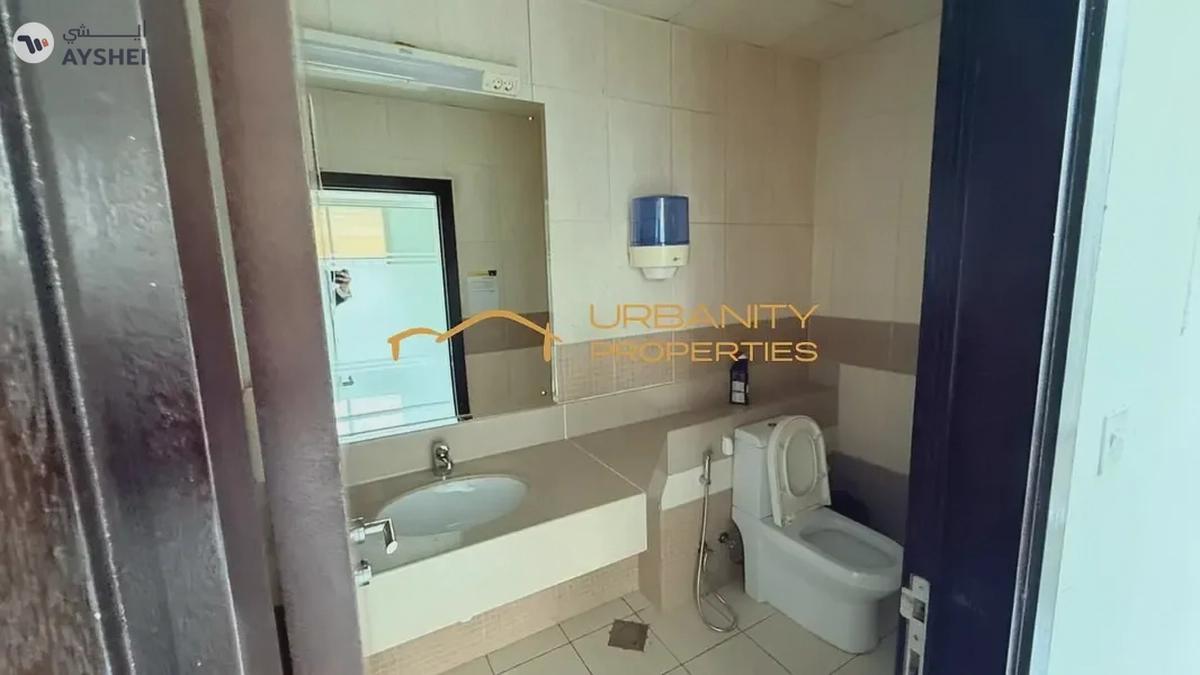 Spacious Fully Fitted Office for Rent | Prime Business Bay Location | The Prism-6-6